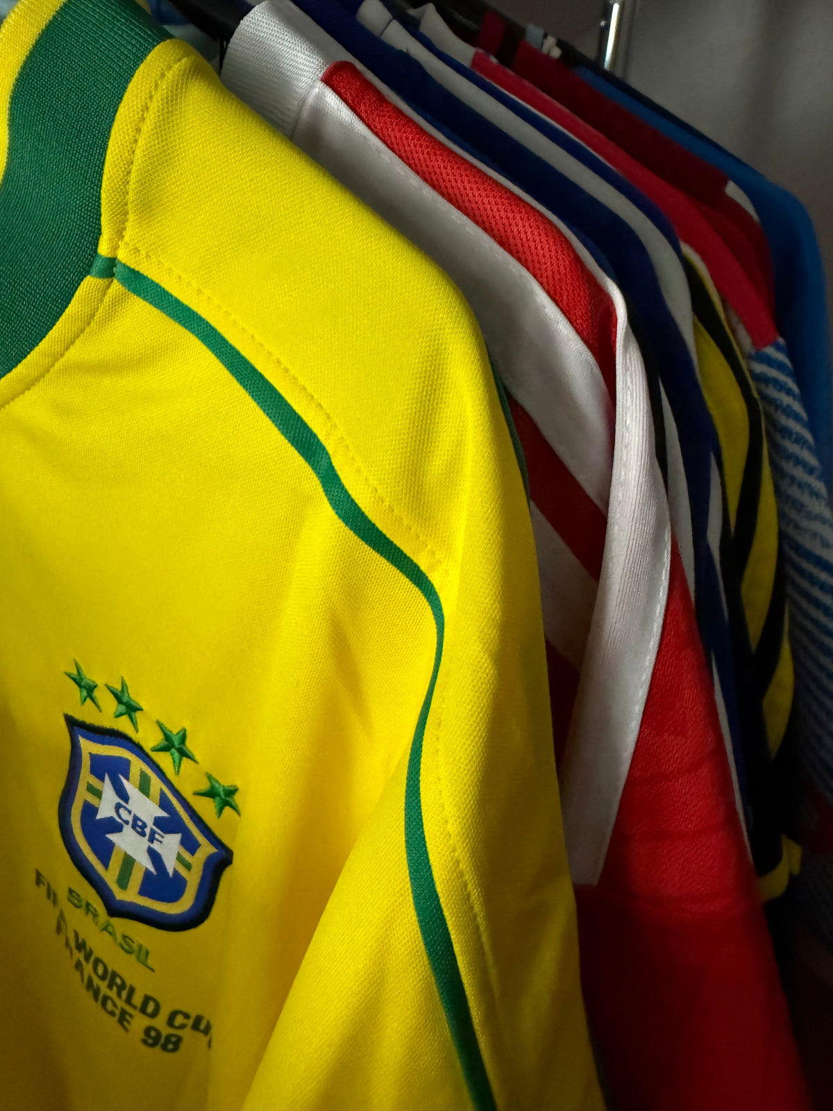 High Quality Kits at Very Cheap Prices!
