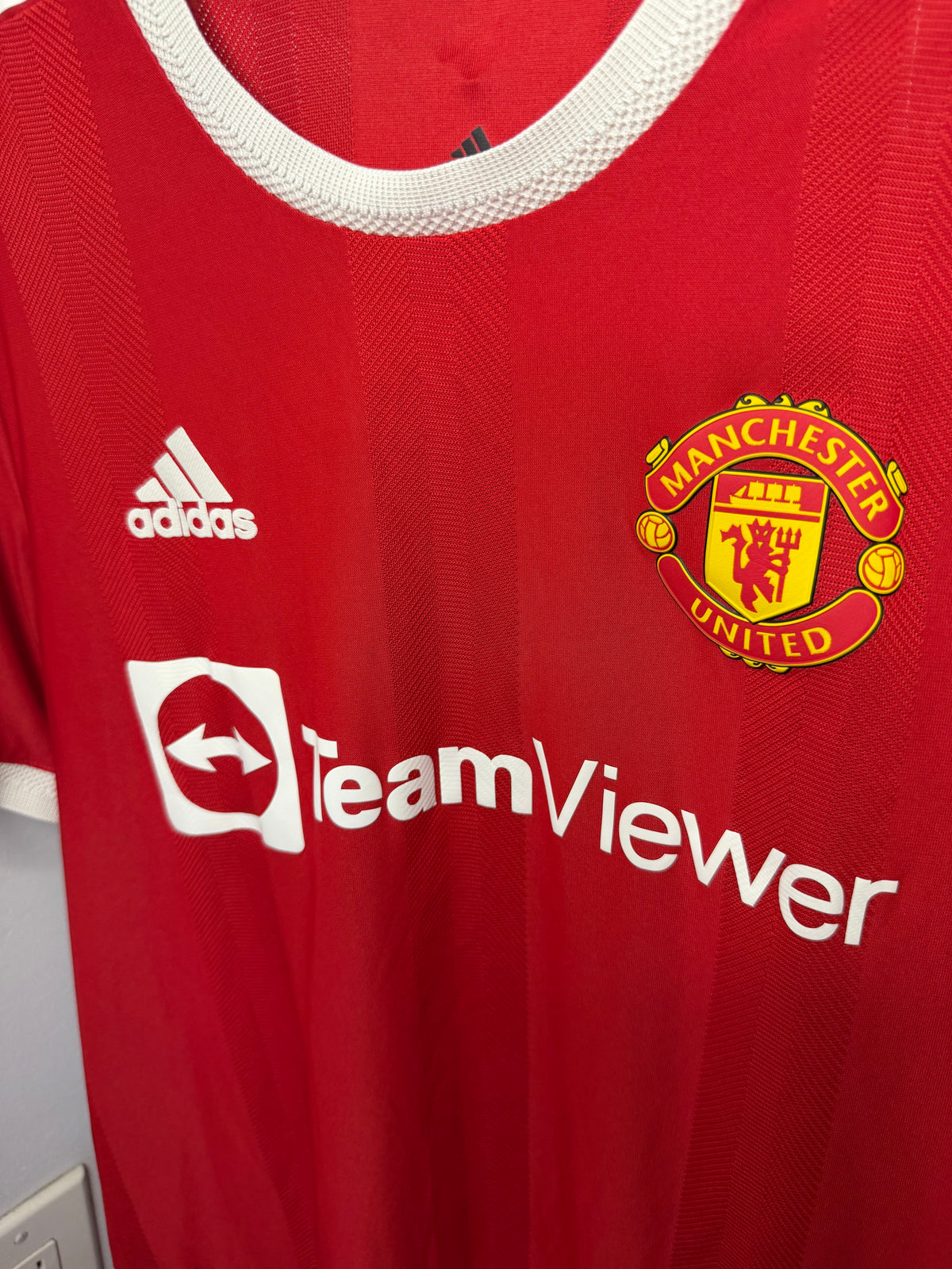 Authentic Manchester United 2021/22 Home Kit