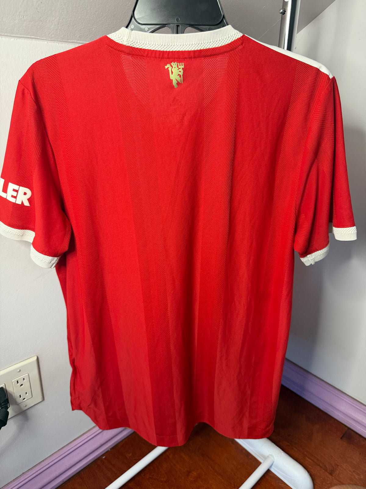 Authentic Manchester United 2021/22 Home Kit