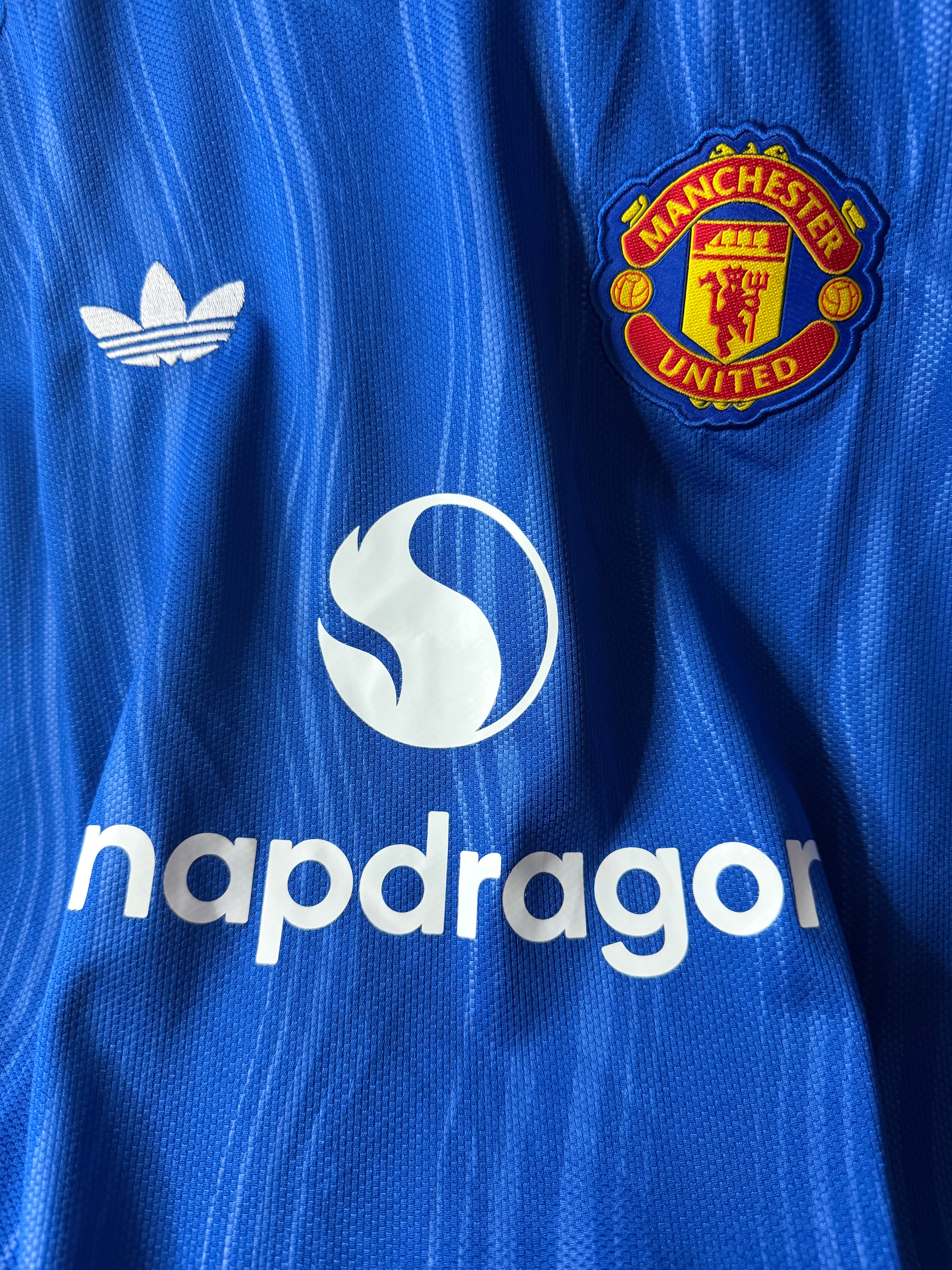 Man Utd 2026/27 Away Kit | MC#10