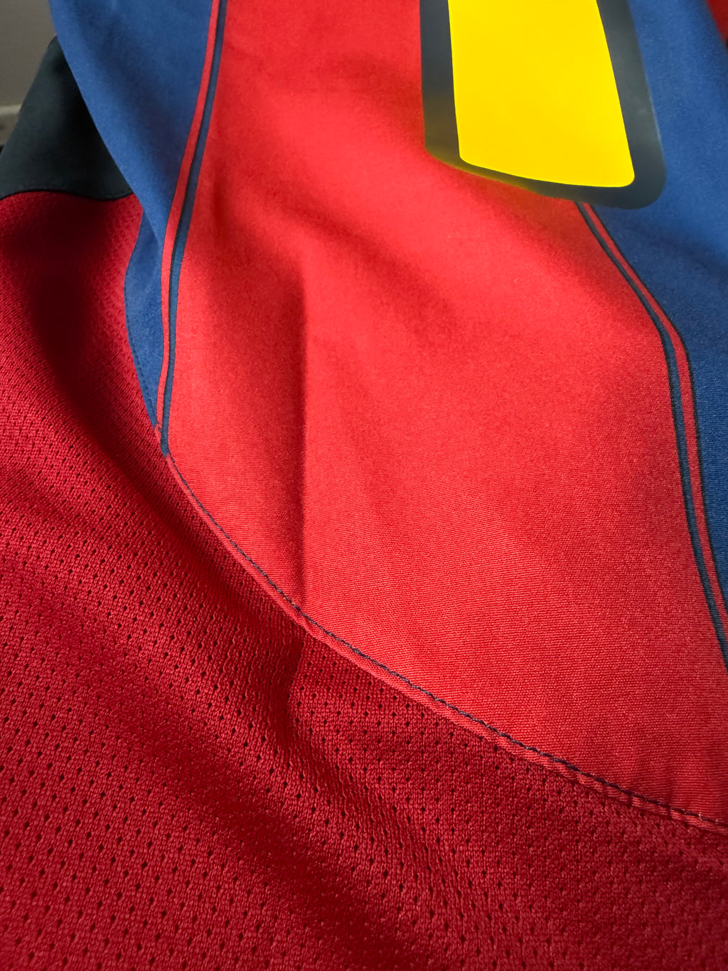 Barça 2003/04 Home Kit | R#10