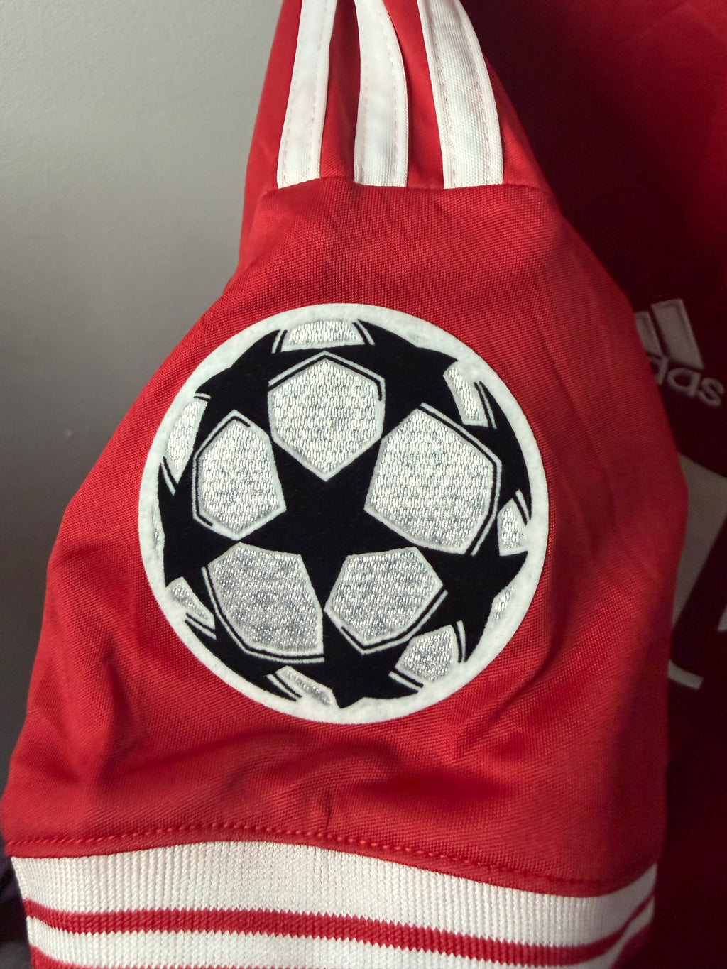 Bay 2013/14 Home Kit | AR#10